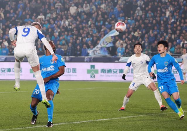 ​新势力保送三镇东征赢首个3分 J联名帅打造烙印